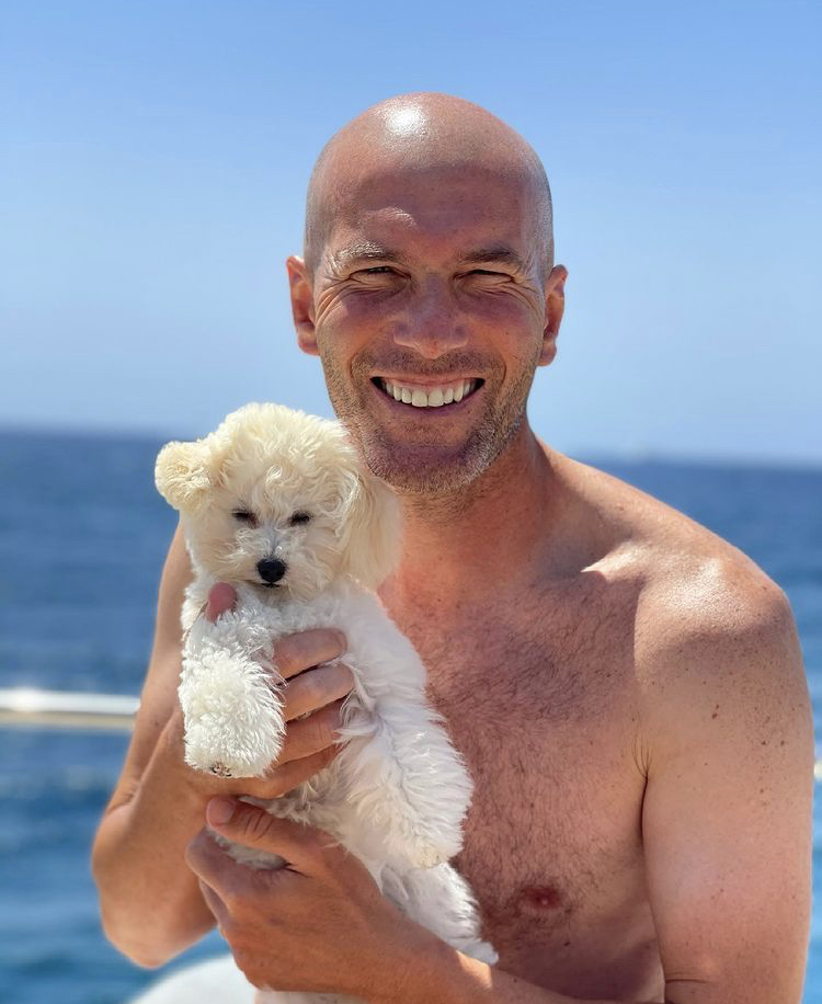  zidane on holiday